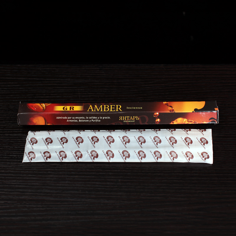 India-アロマエッセンスの口紅,オリジナルの輸入スティッ - Amber Musk Oil のレビューと価格