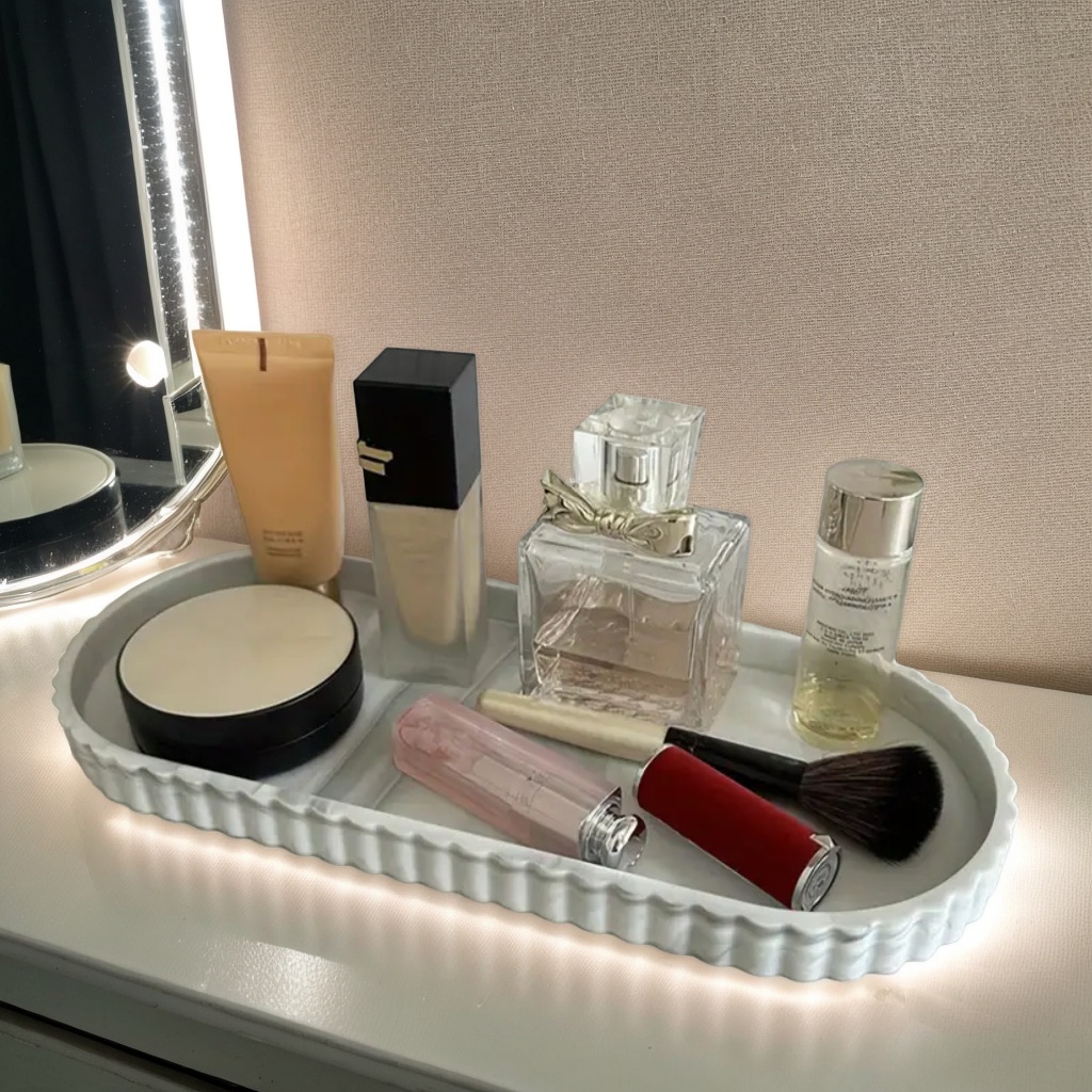 1ピースオーバル型バニティトレイ、カウンタートップ用ソープデ - Perfume Fragrance Dispenser のレビューと価格